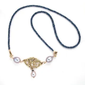 14kt- Lion & Blue Sapphire