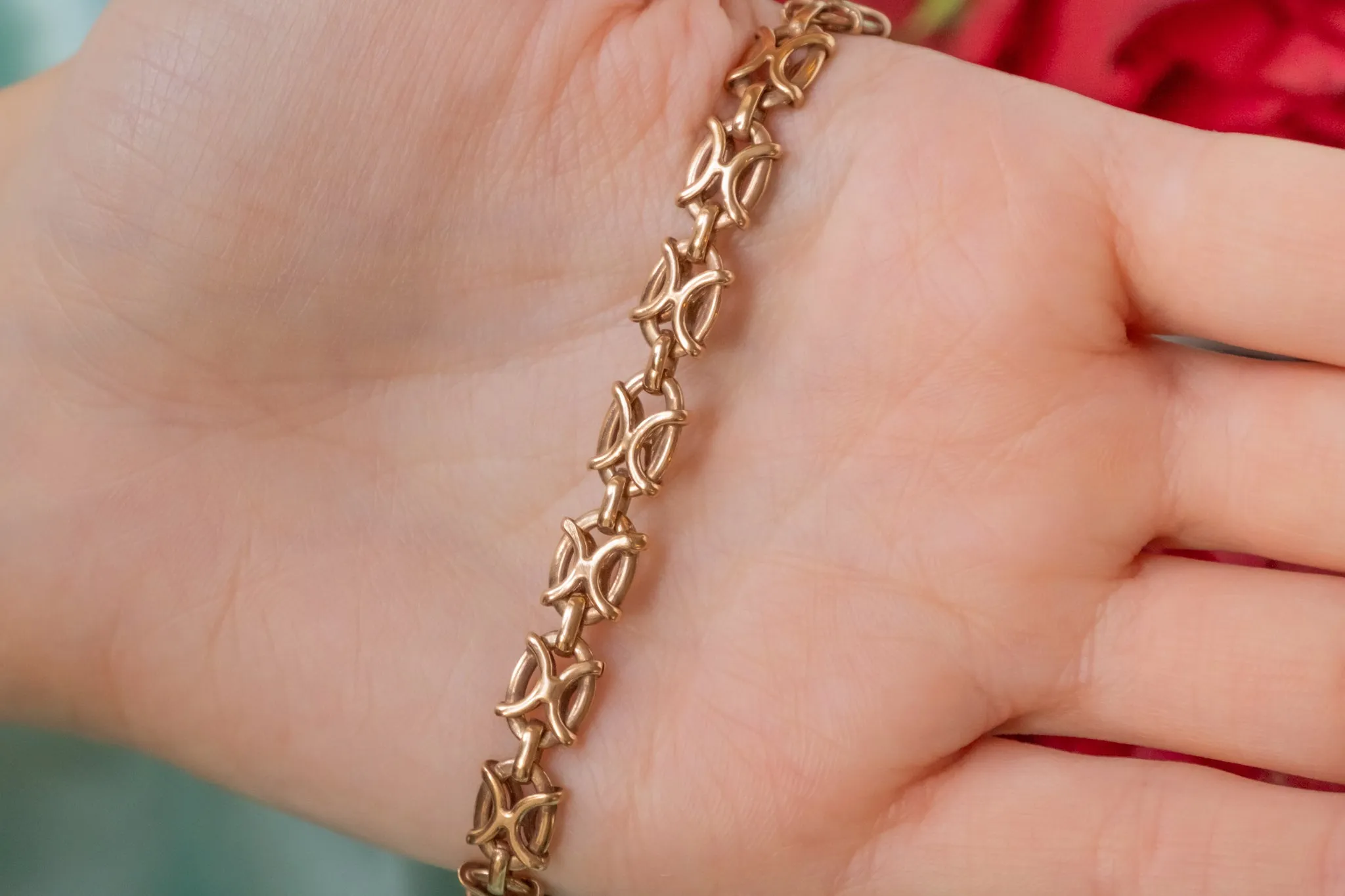 7" Antique 9ct Gold Gate Bracelet with Heart Padlock, 14.5g