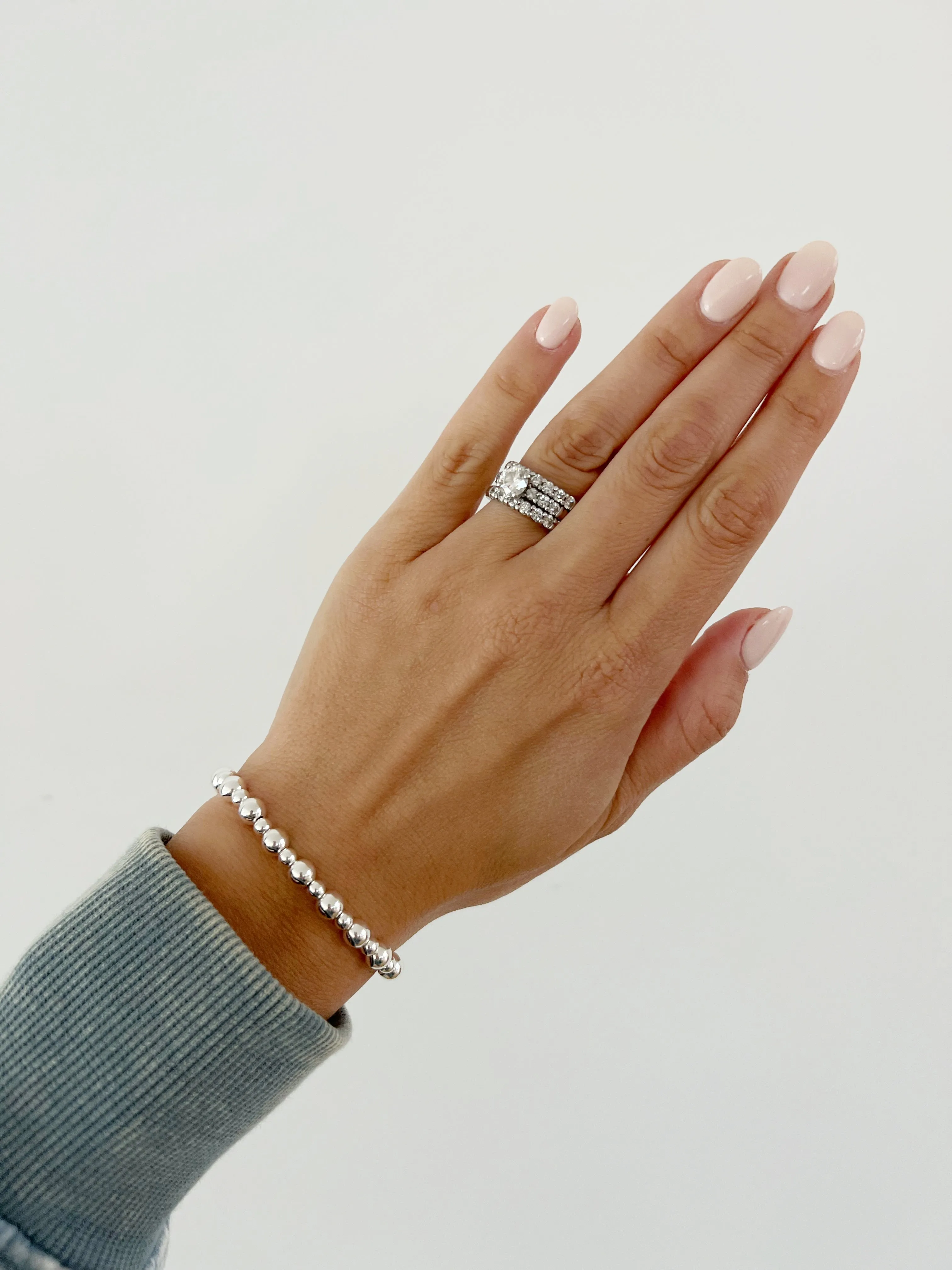 Alternating Bead Bracelet