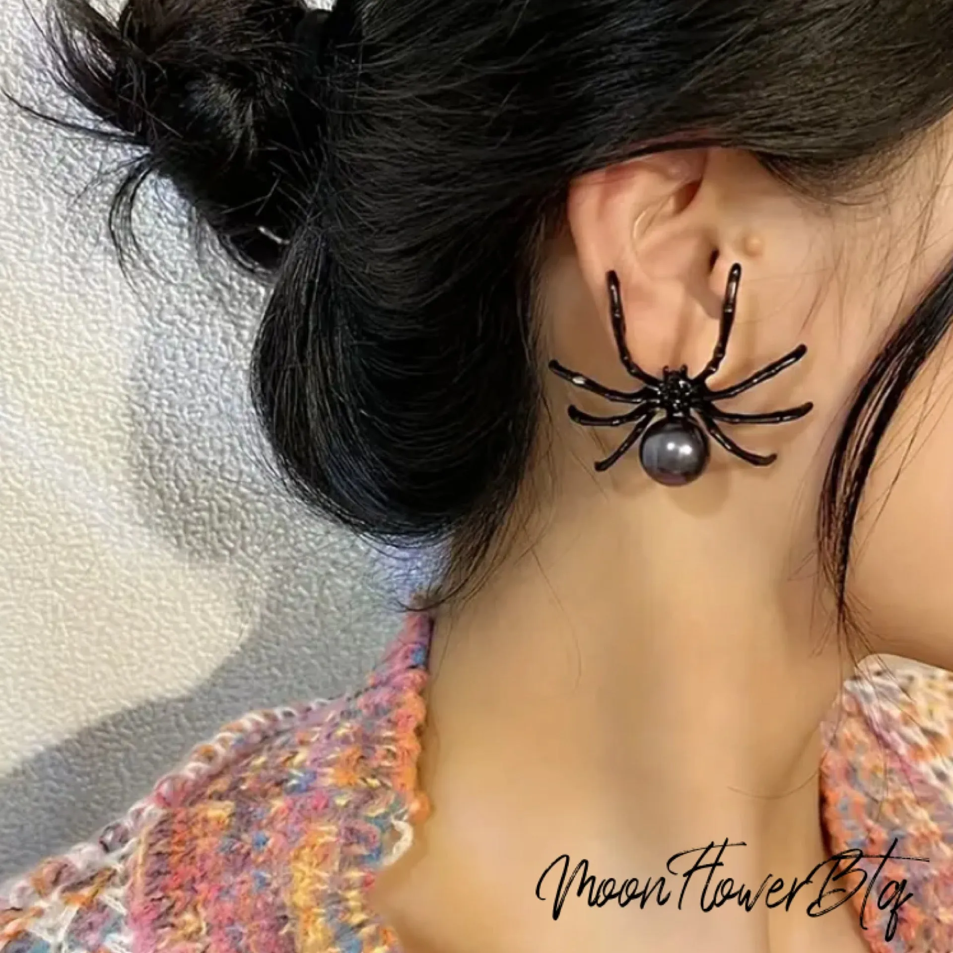 Black Goth Spider Stud Earrings