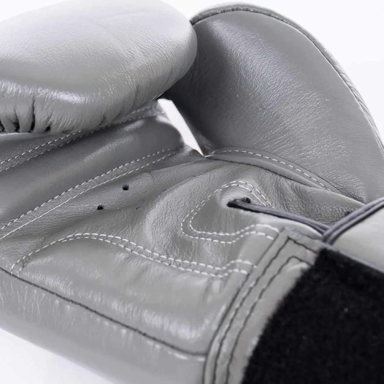 Buakaw Boxing Gloves BGL-W1 Grey