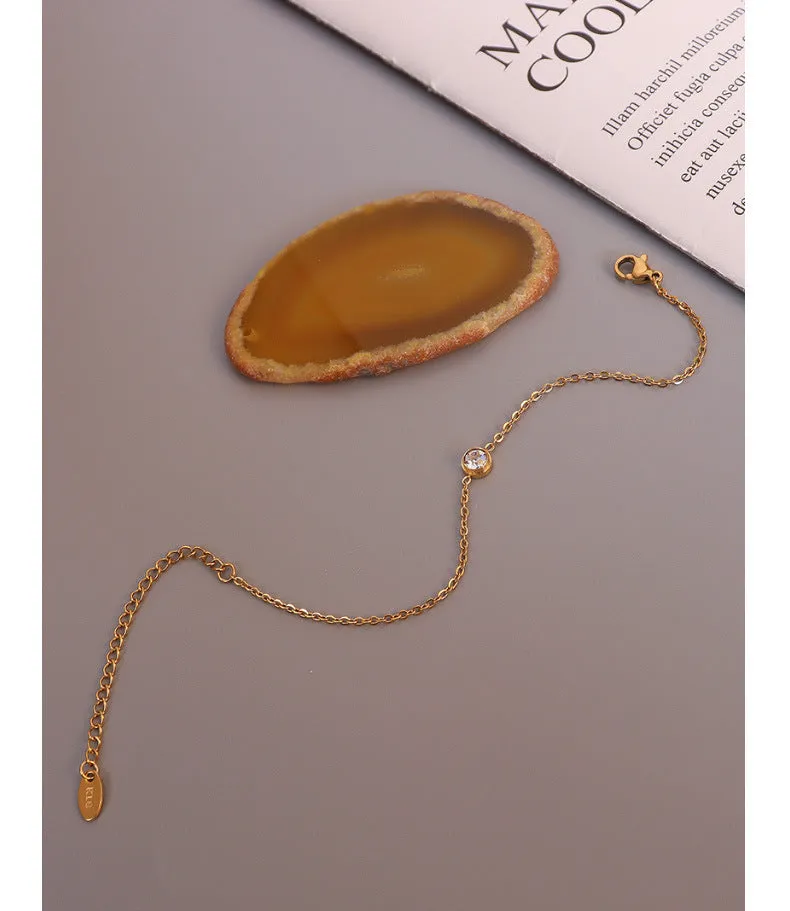 Elegant Single Zircon Gold-Plated Bracelet for Women
