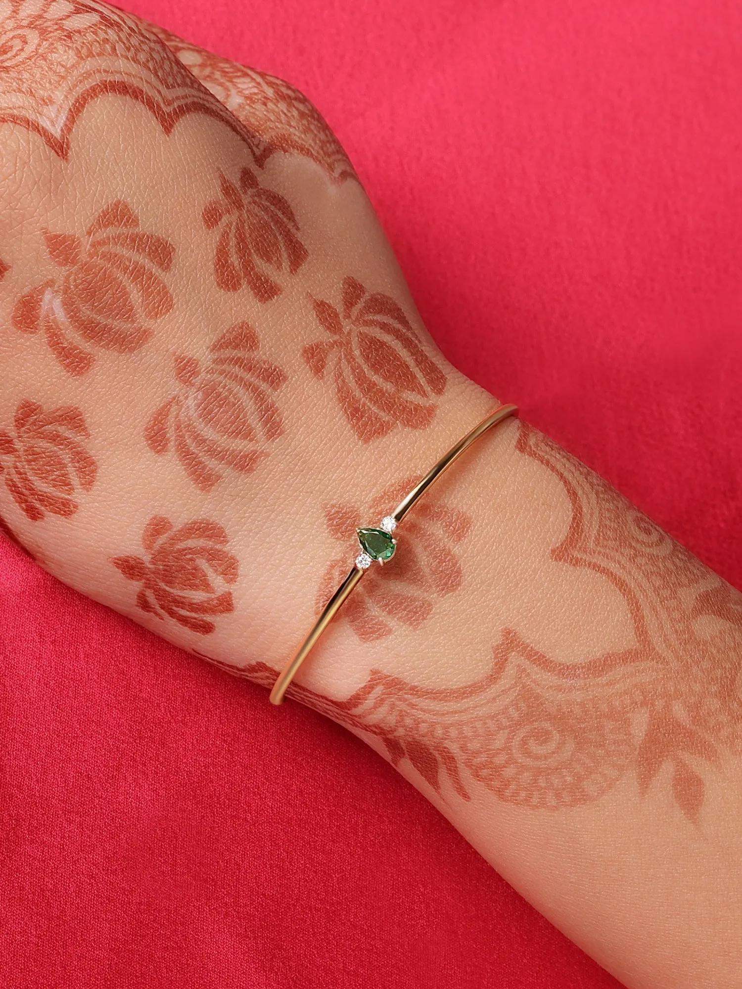 Emerald Gold Cuff Bangle For Women - Size 2.6