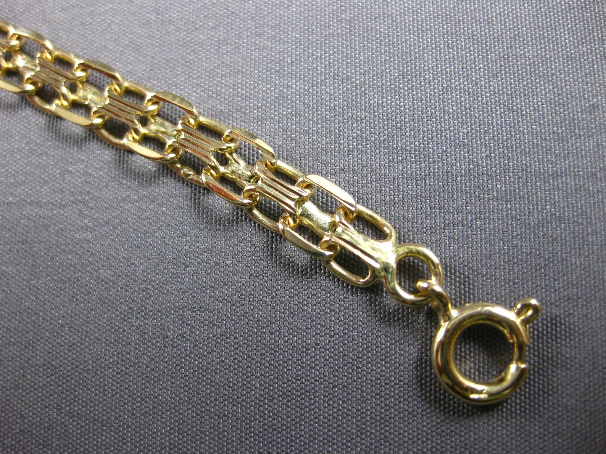 ESTATE WIDE 18KT YELLOW GOLD 3D CLASSIC ENGRAVEABLE ID BRACELET #27844