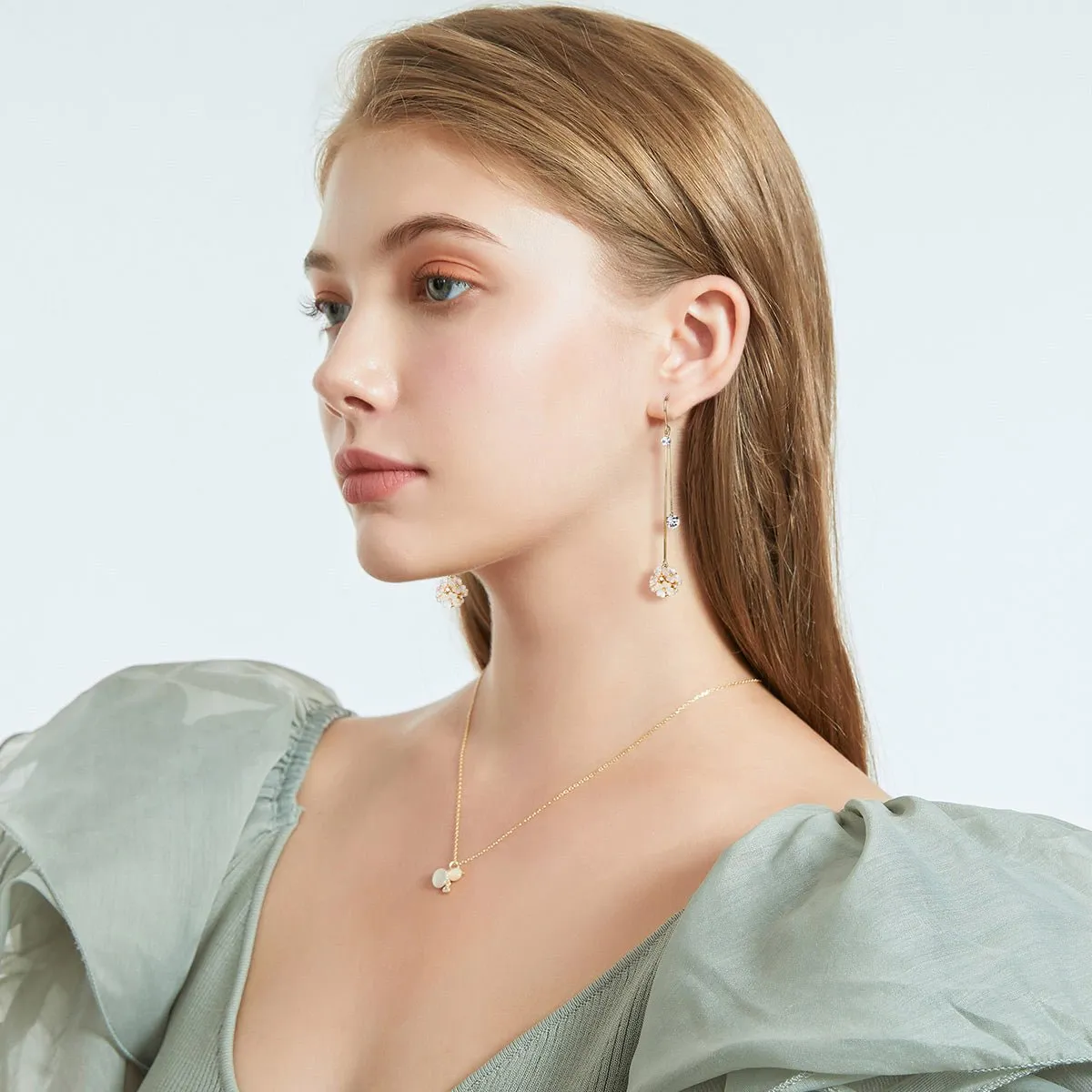 Four-leaf Flower Ball Gold Earrings