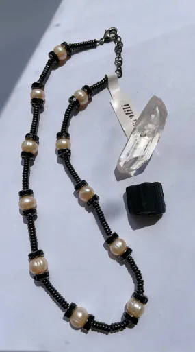 I am strong! - Hematite & Fresh Water Pearls Necklace Designer