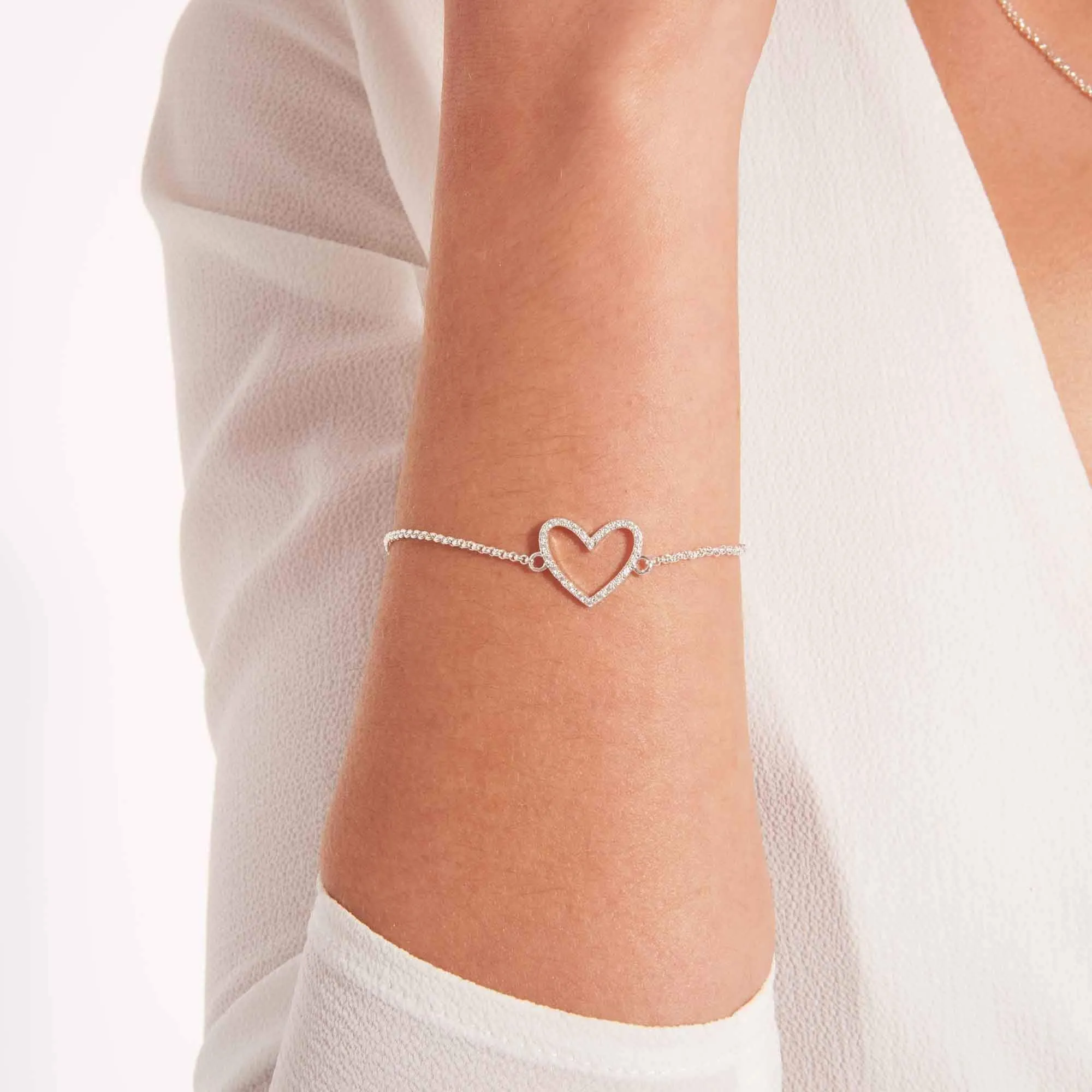 Joma T Bracelet 3284 Evie Heart