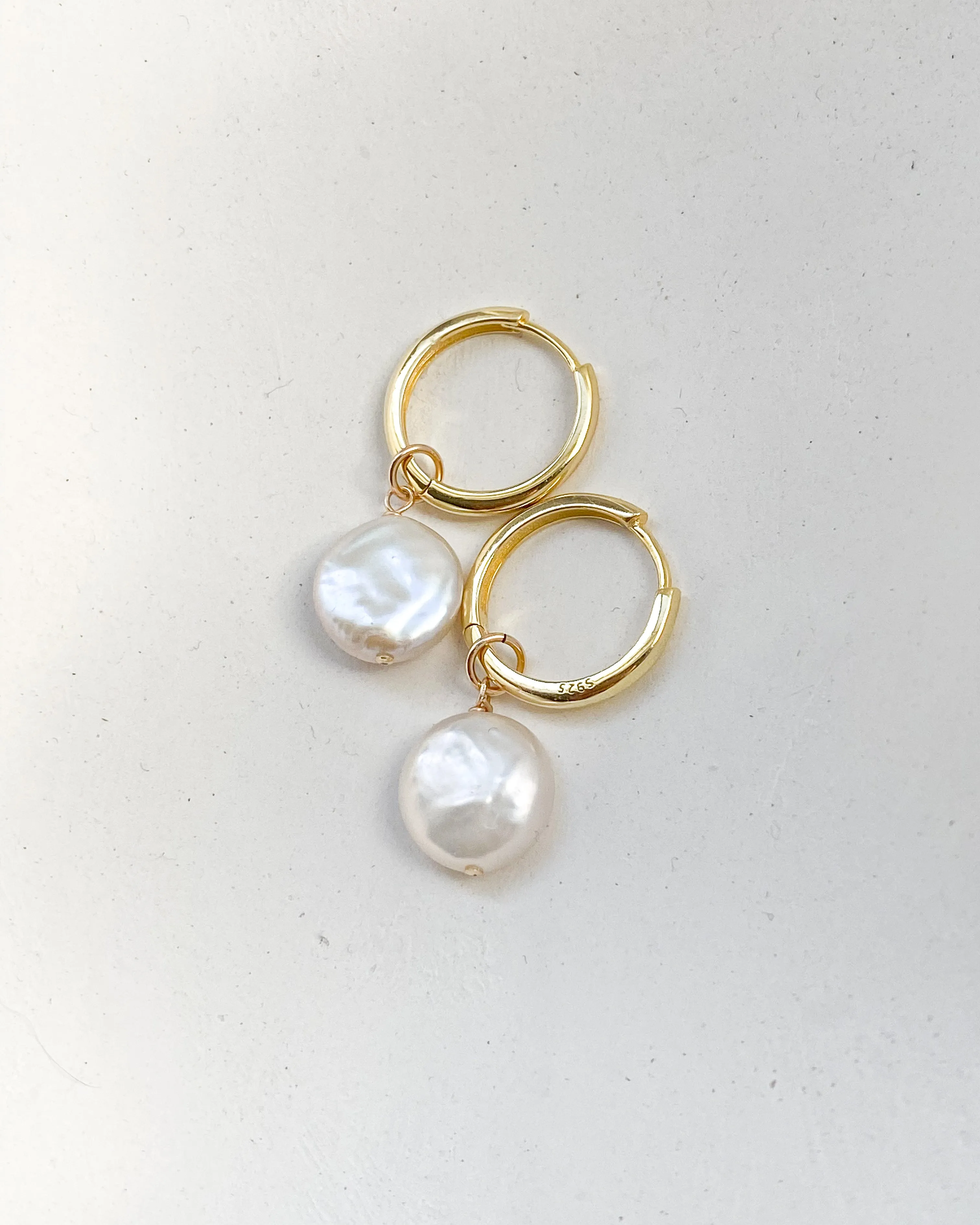 Lua Pearl Hoops
