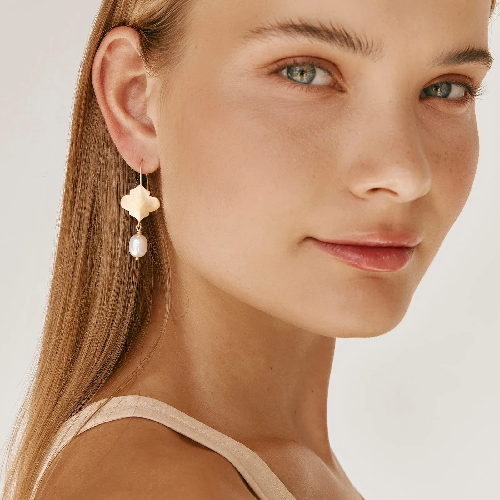 MOROCCAN PEARL DROPS - GOLD