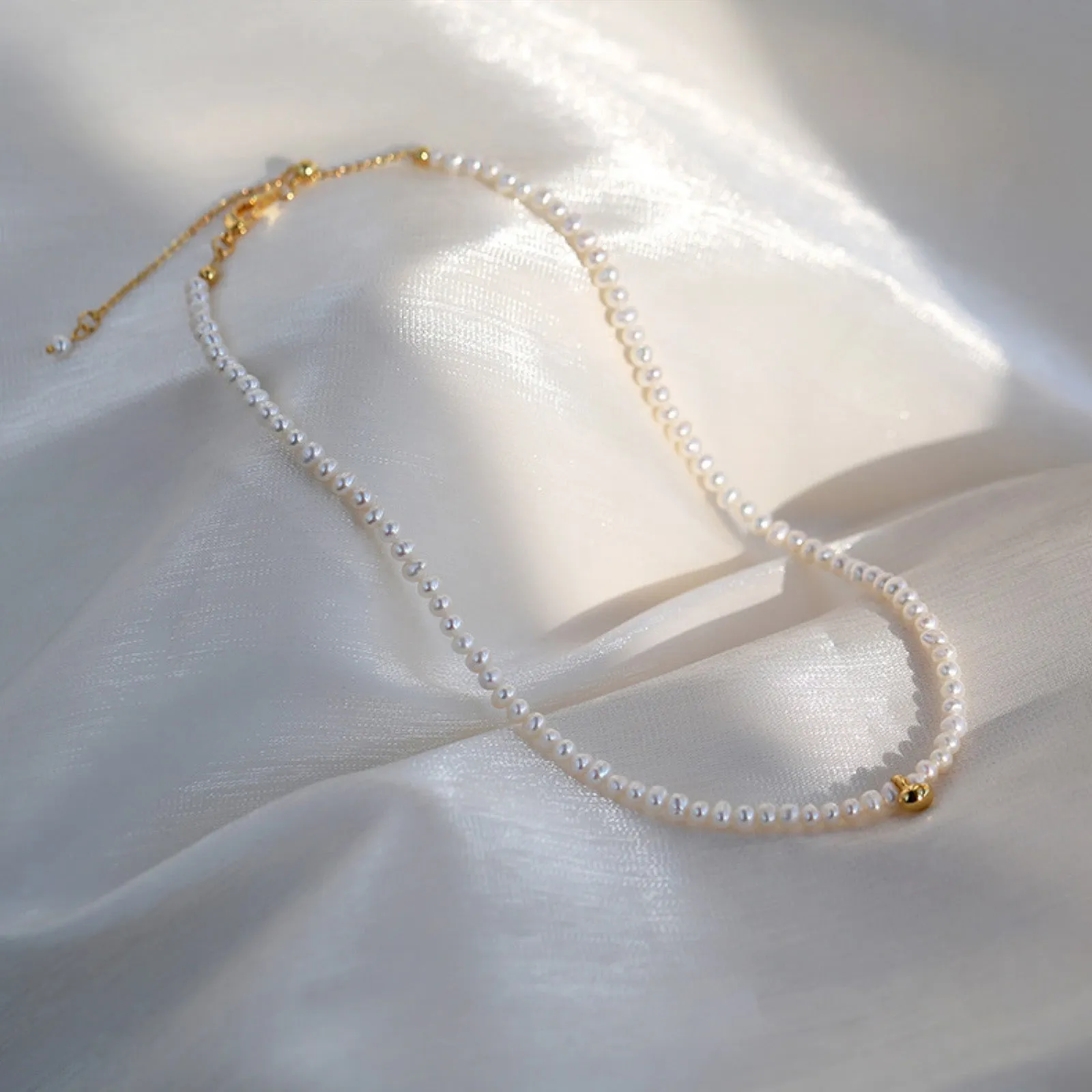 Pearl Gold Pendant Choker