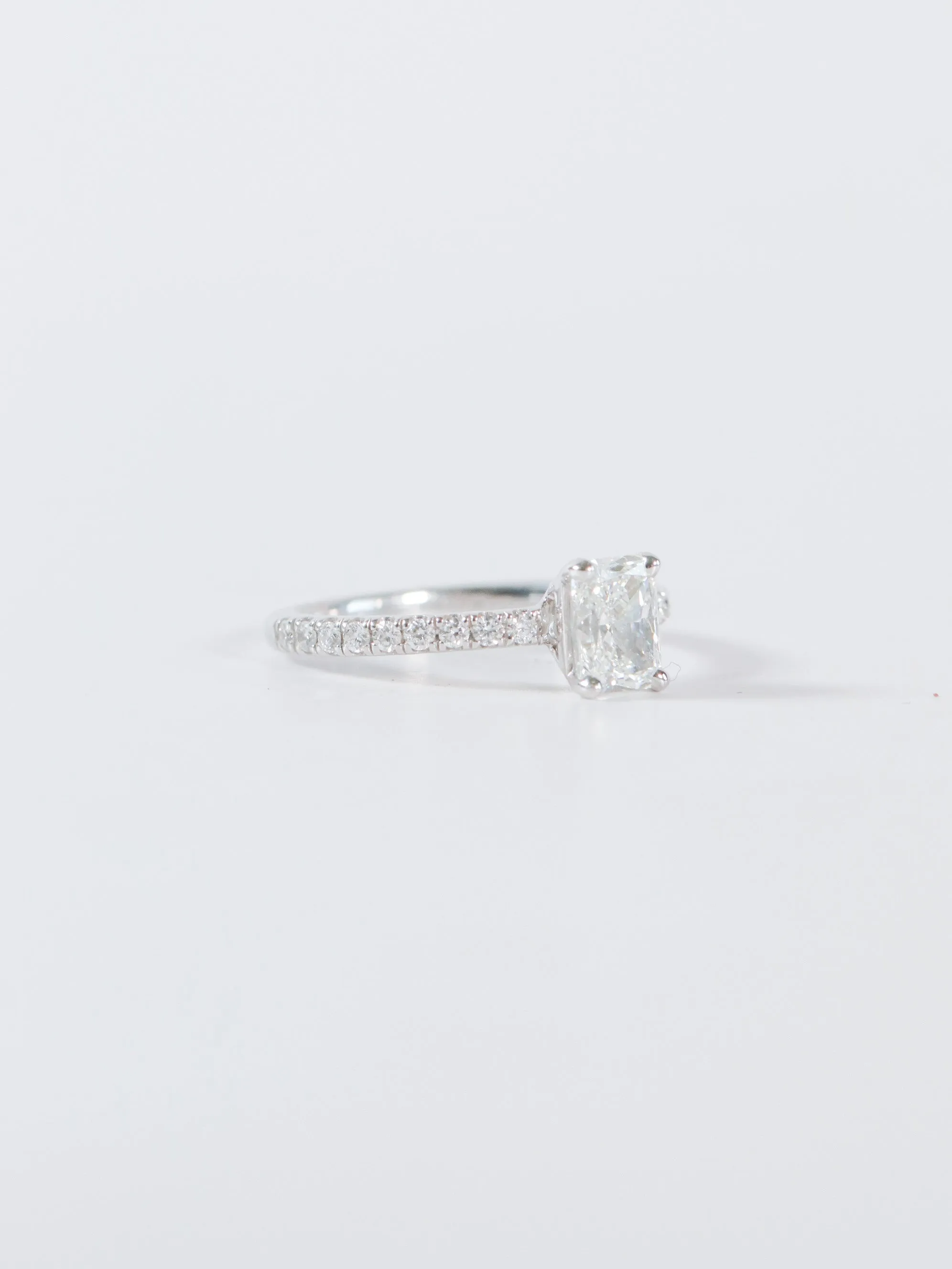 Radiant Accented Solitare
