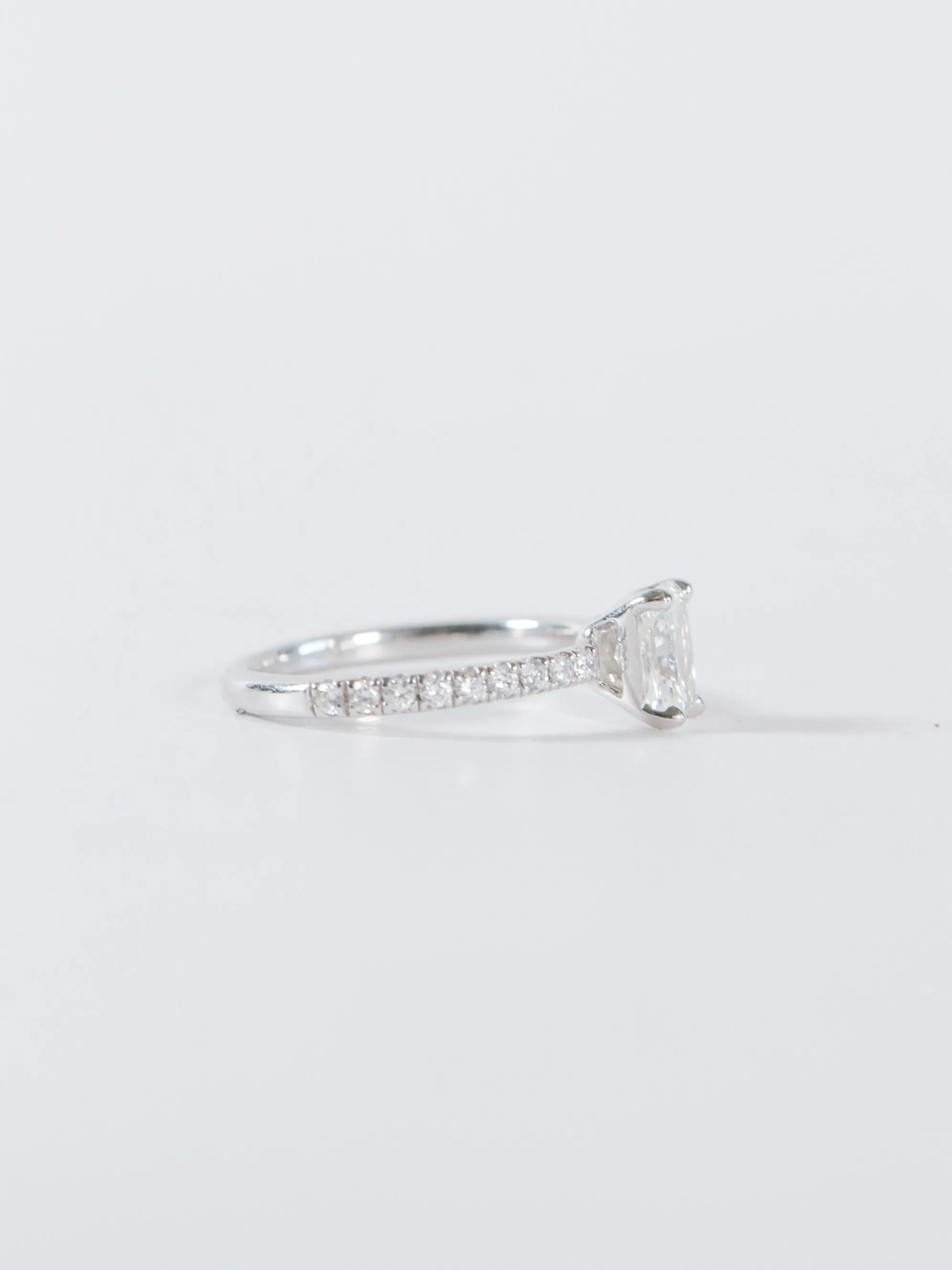 Radiant Accented Solitare
