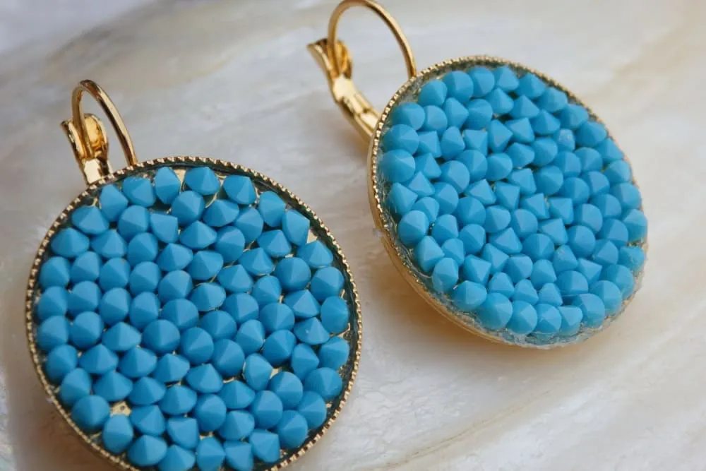 Round drop earrings