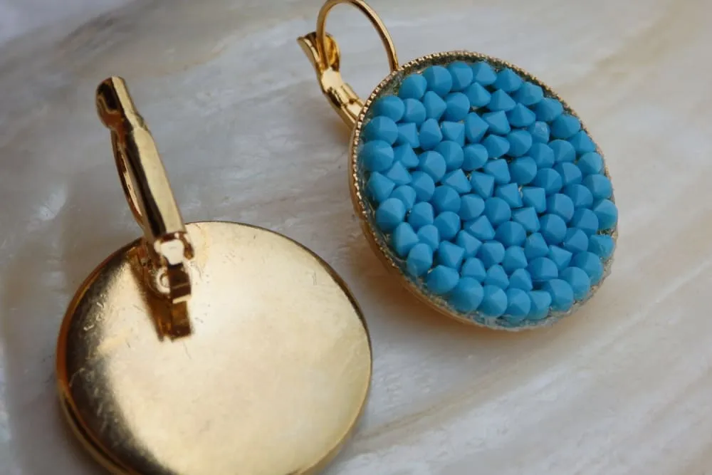 Round drop earrings