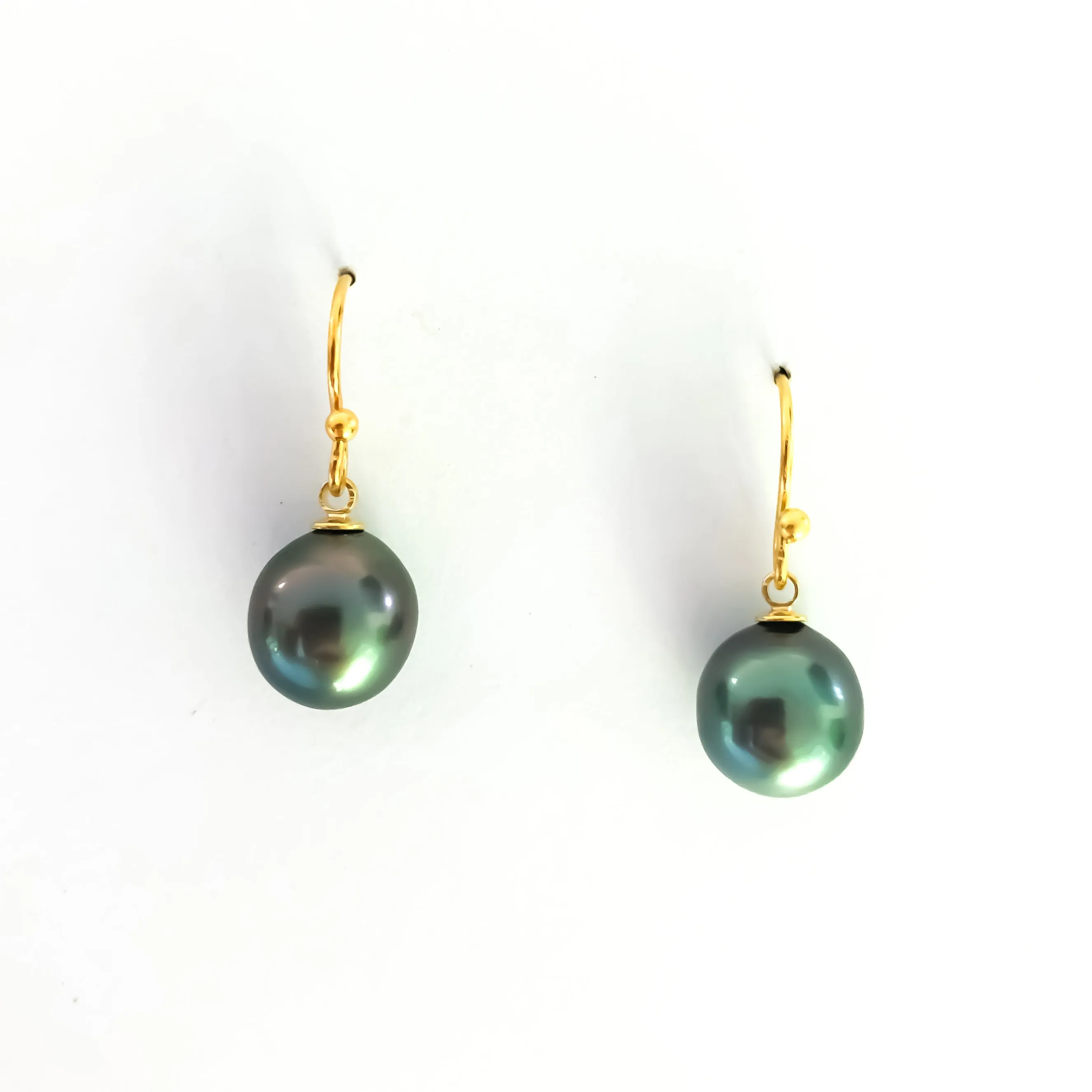 Tahitian Pearl Earrings