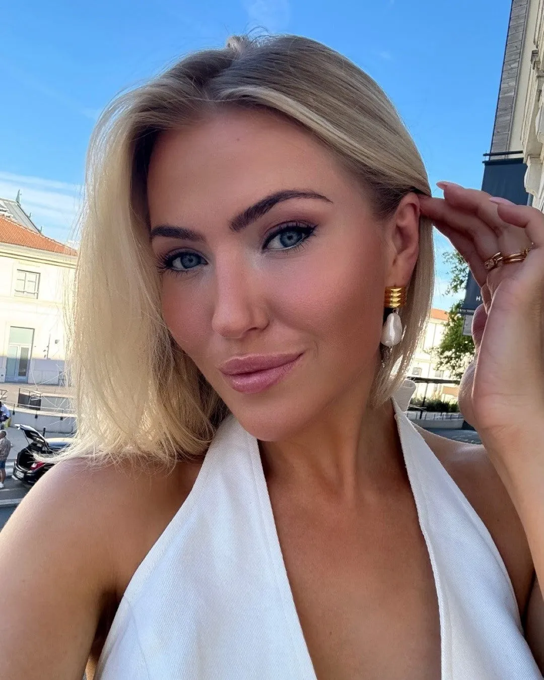 The Bardot earrings