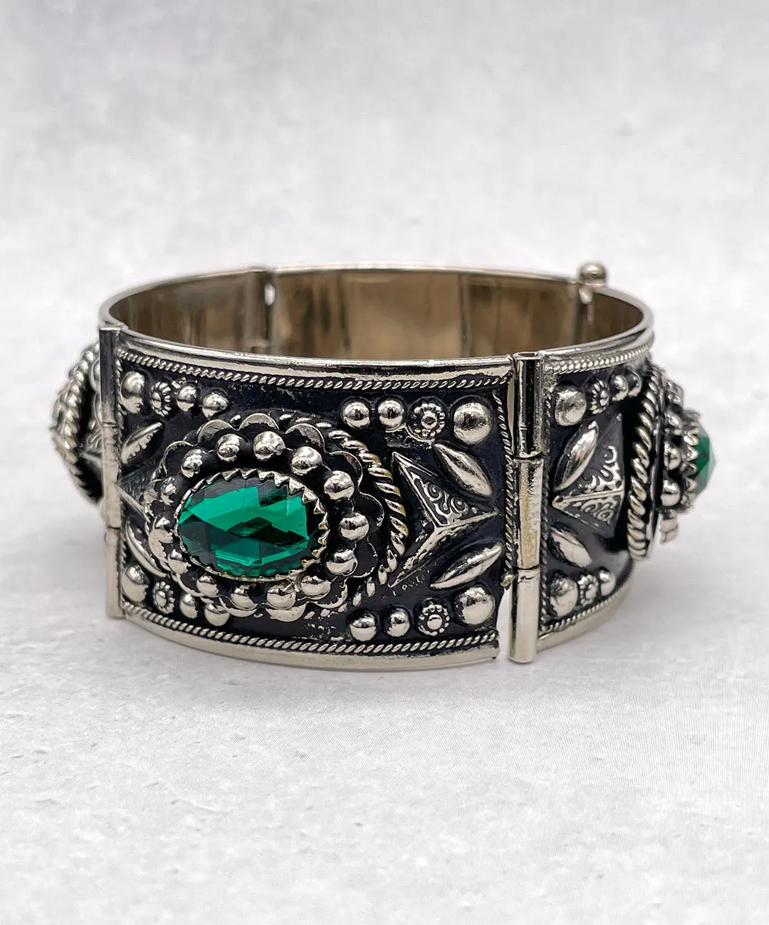 【USA輸入】ヴィンテージ エメラルドグリーン ビジュー ブレスレット/Vintage Emerald Green Bijou Bracelet