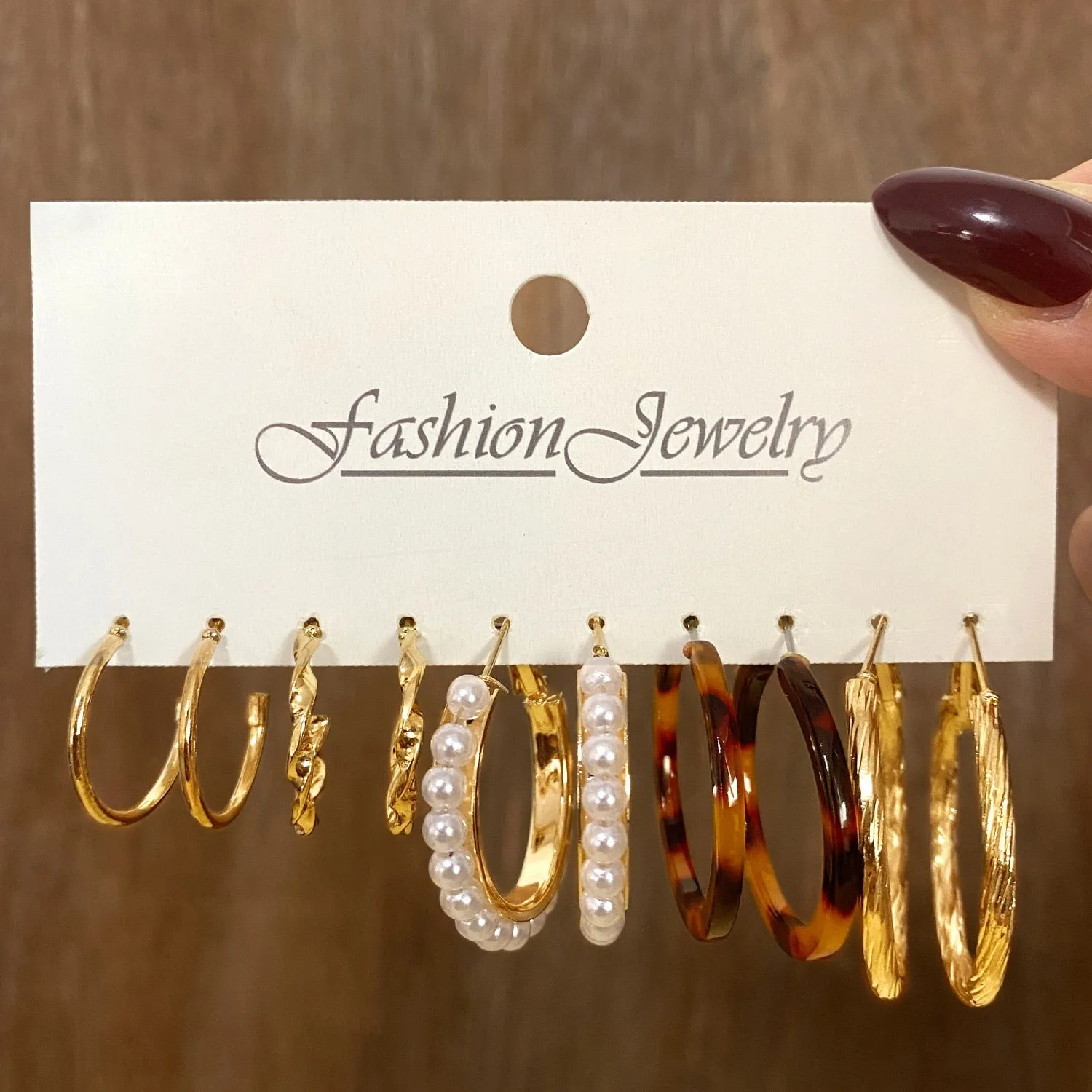 Wenkouban 6Pairs Punk Metal Pearls Big Hoop Earrings for Women Bohomia Gold Color Chain Circle Geometric Drop Earring Fashion Jewelry 2022