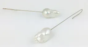 WHITE FIREBALL PEARL EARRINGS