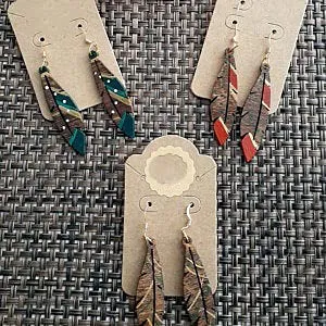 Whittlewud Pack of 20 Lace Earrings, natural wood gift lightweight cutouts openwork delicate round, Multiple Design,Sizes & 3MM Thickness.