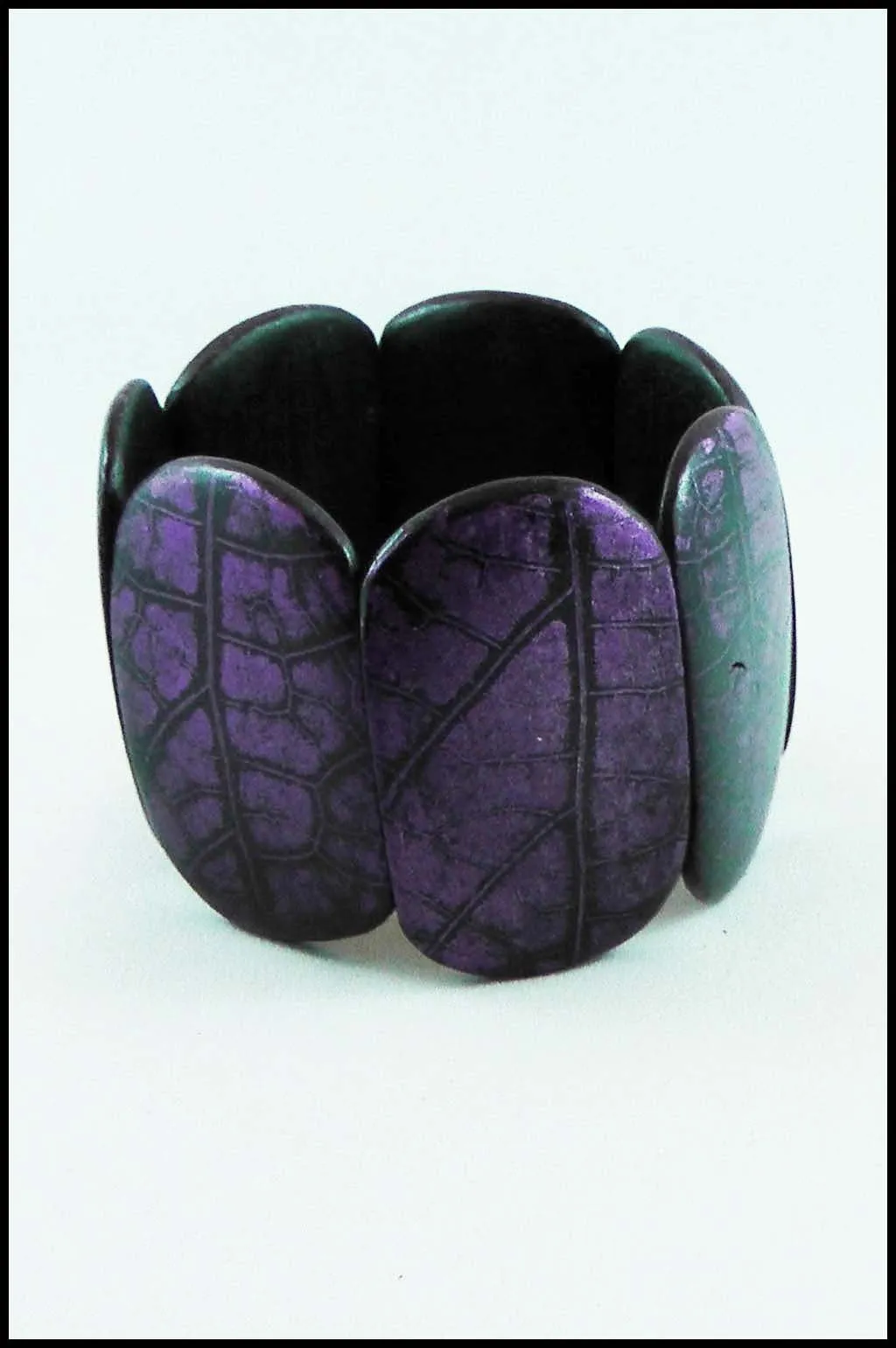 Wood Leaf Motif Stretch Bracelet