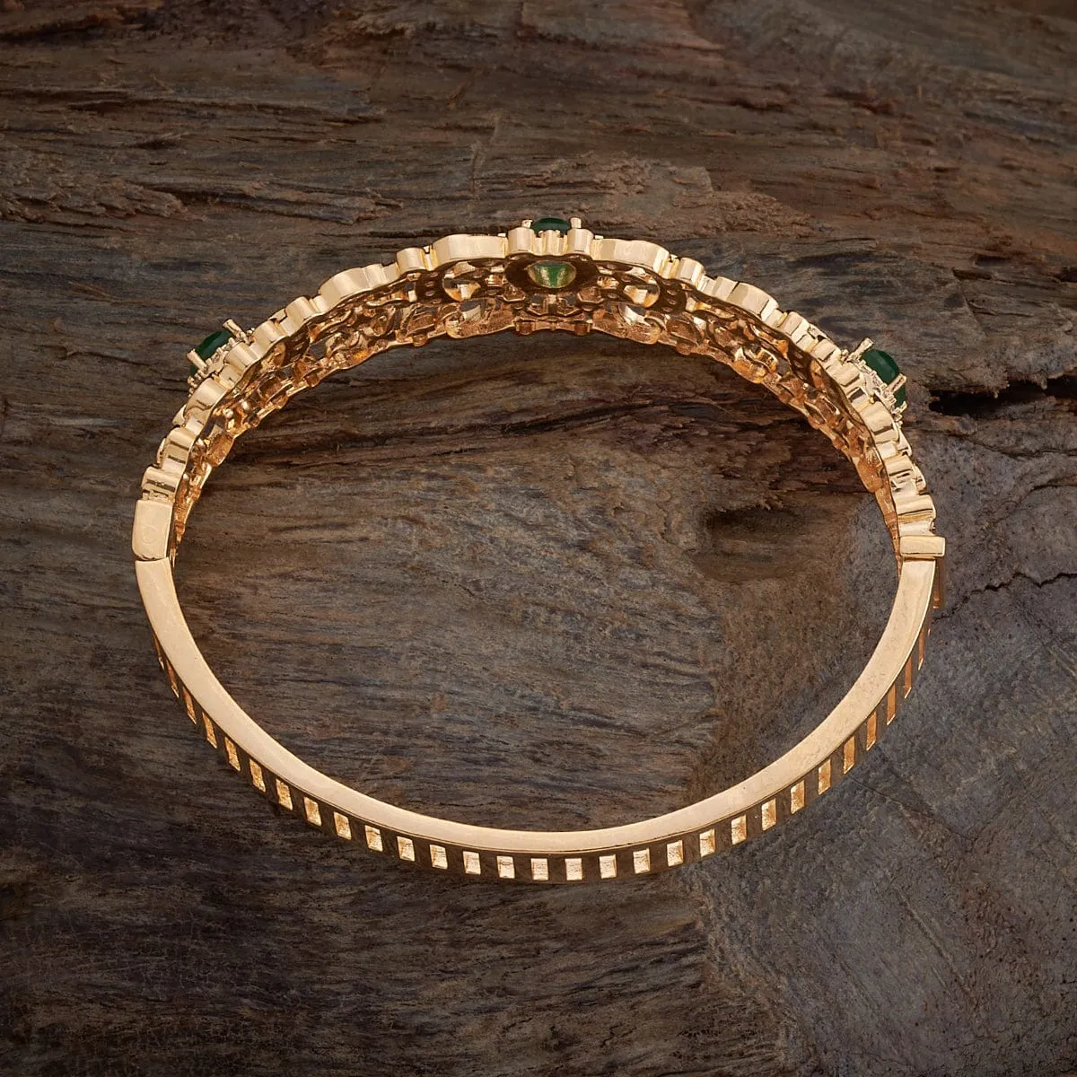 Zircon Kada 169876