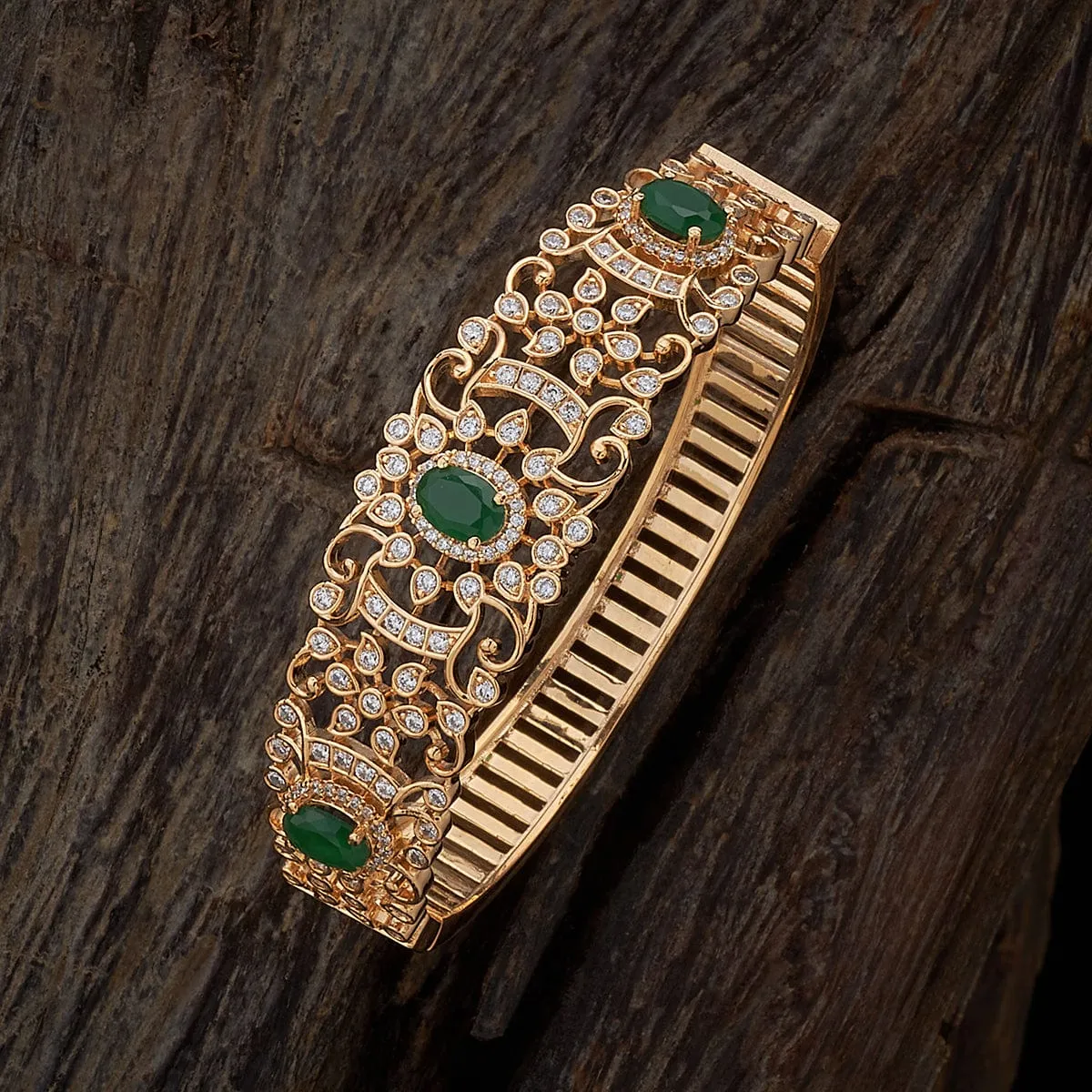 Zircon Kada 169876